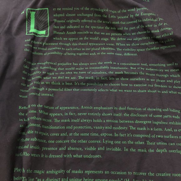 Gucci Manifesto Mask Print Oversized Cotton T-Shirt in Black - Picture 2 of 2